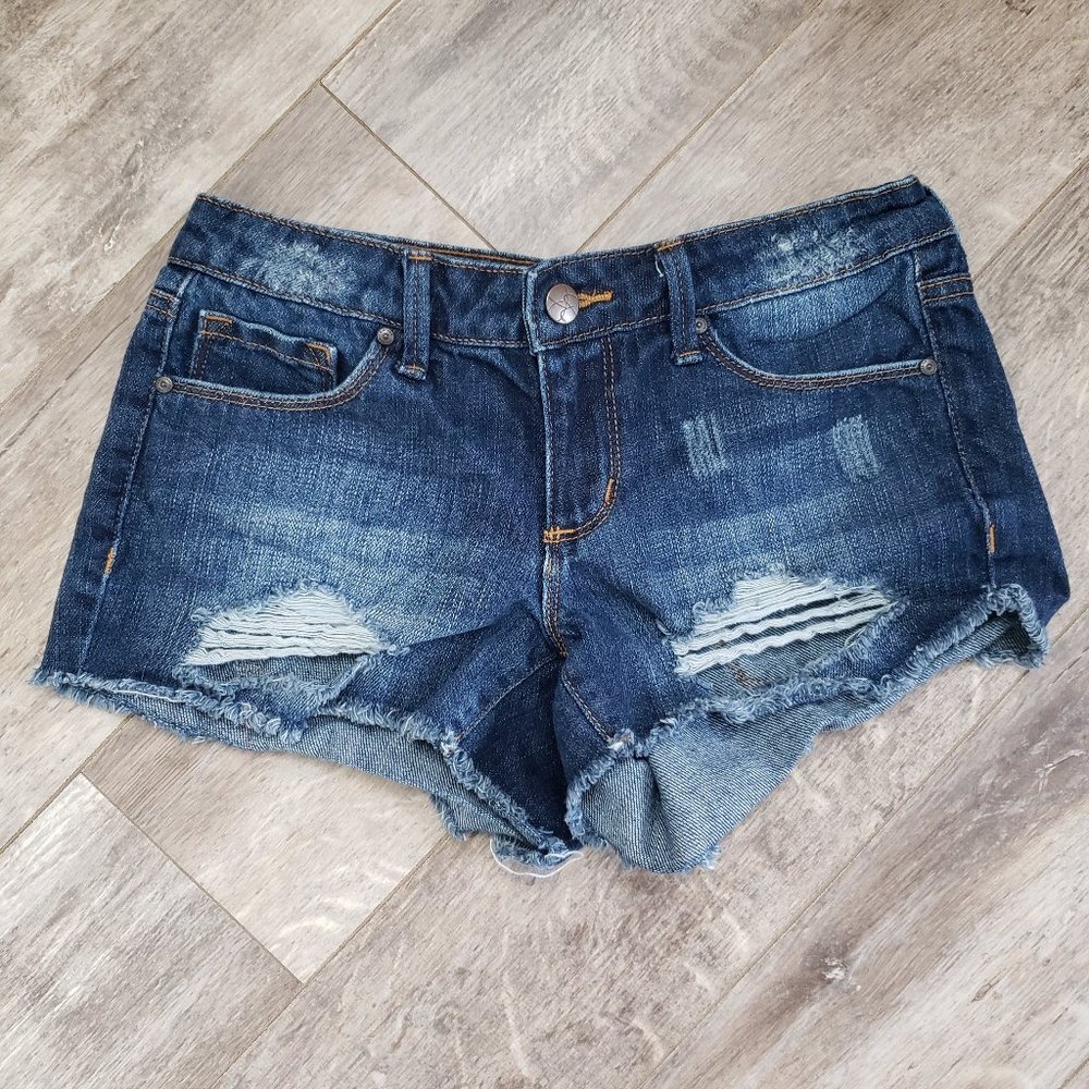 Jessica Simpson Frayed Daisy Duke Jean‎ Shorts 25